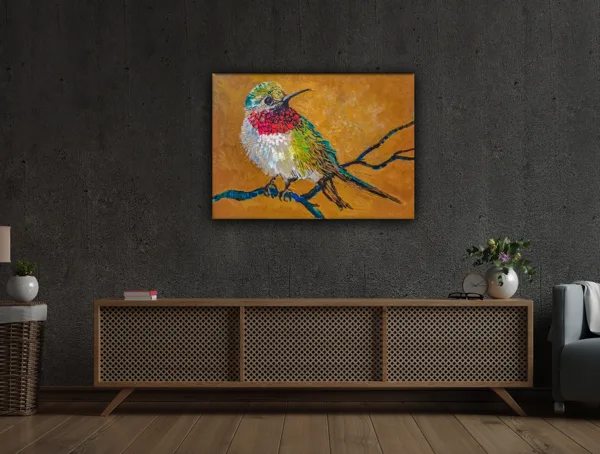 Colibrí garganta de fuego en interior